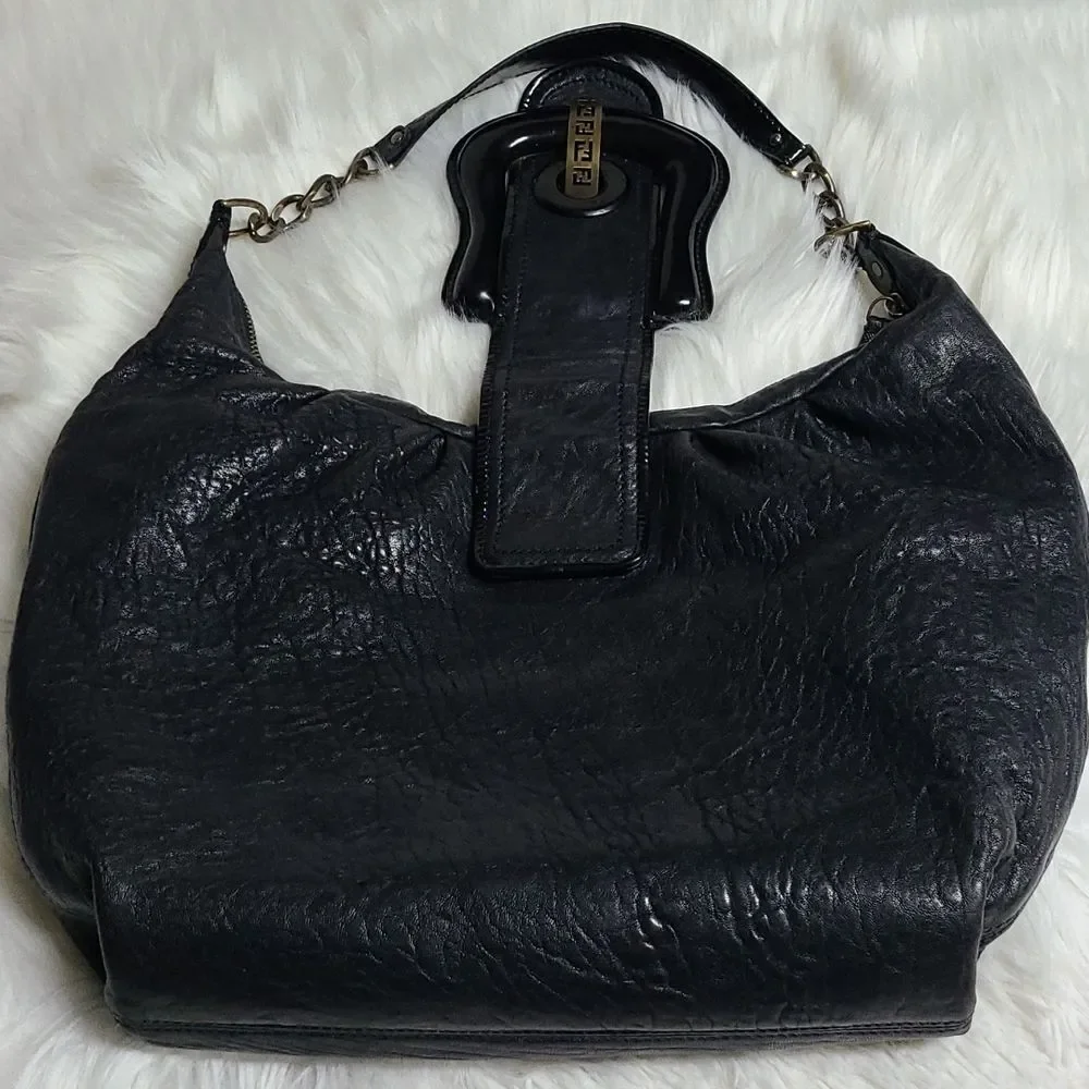 💯 Authentic Fendi Hobo Handbag 🍀 - Picture 11 of 17